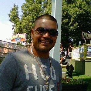 Meet your Posher, Adrian